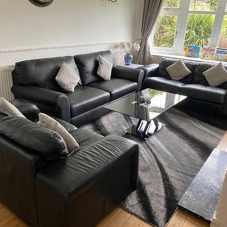 Hednesford Detached Bungalow II Big Garden II Pet Friendlyヴィラ エクステリア 写真