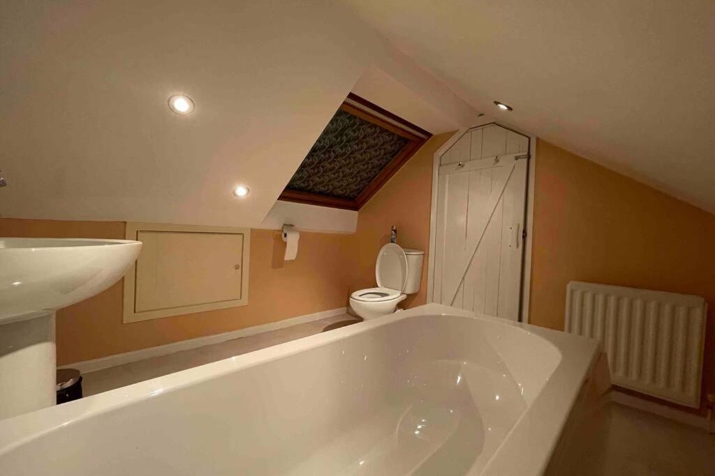 Hednesford Detached Bungalow II Big Garden II Pet Friendlyヴィラ エクステリア 写真